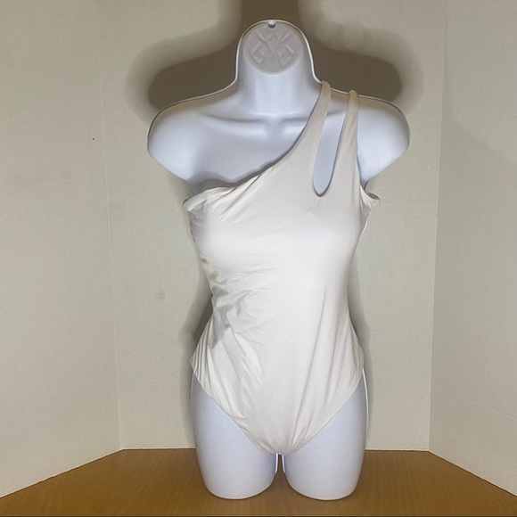 NWOT BECCA Asymmetrical Tie Back One-Piece Swimsuit - Picture 4 of 6